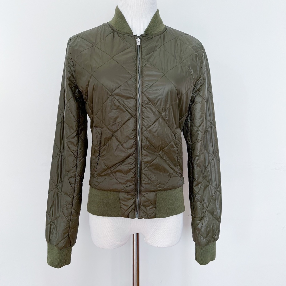 Romeo & Julie Couture Lightweight Puffer Quilted Bomber Jacket Olive Green M
